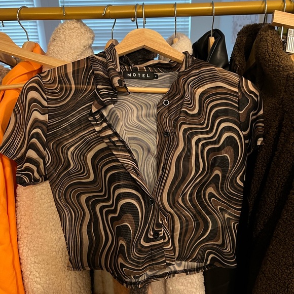 Motel Rocks 70s Ripple Top - Picture 3 of 3